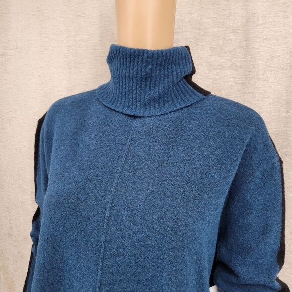 Athleta Transit Colorblock Turtleneck Sweater Merino Wool Black Blue NWT - Picture 2 of 11
